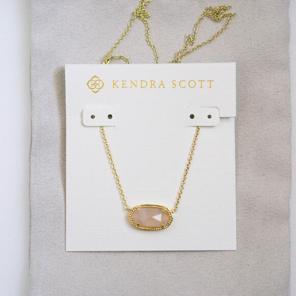 Kendra Scott Elisa Gold Pendant Necklace in Rose Quartz - Picture 2 of 4